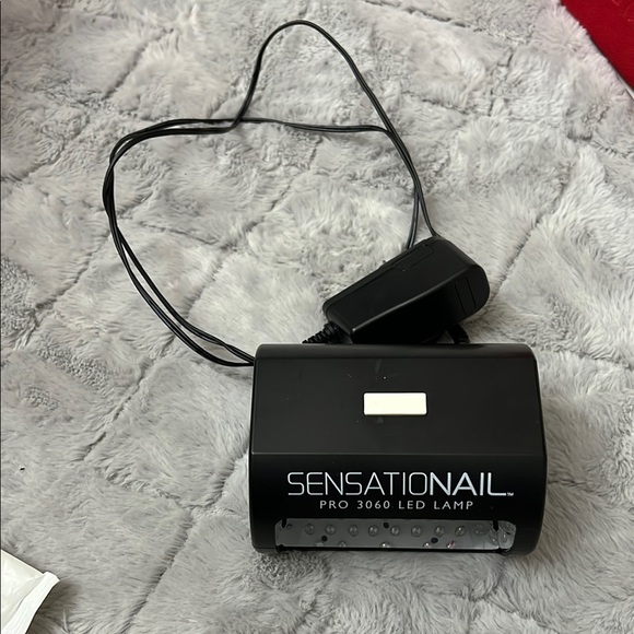 Sensationail Pro 3060 LED Lamp - Sleek Black - Picture 1 of 1